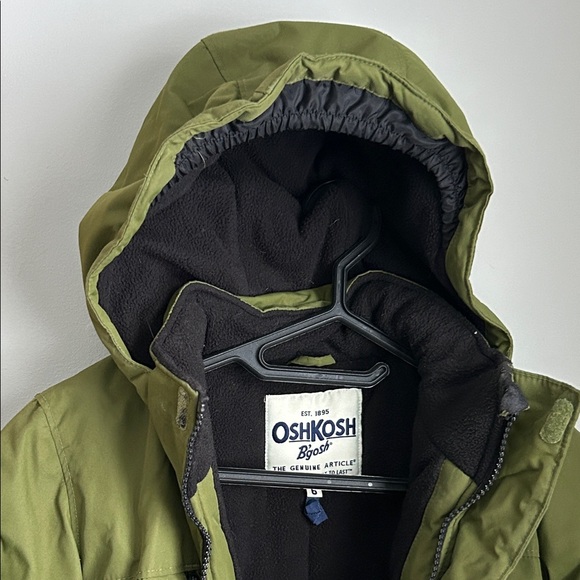 OshKosh Winter Jacket + Snow Pants Set — Size 6 - Picture 2 of 12